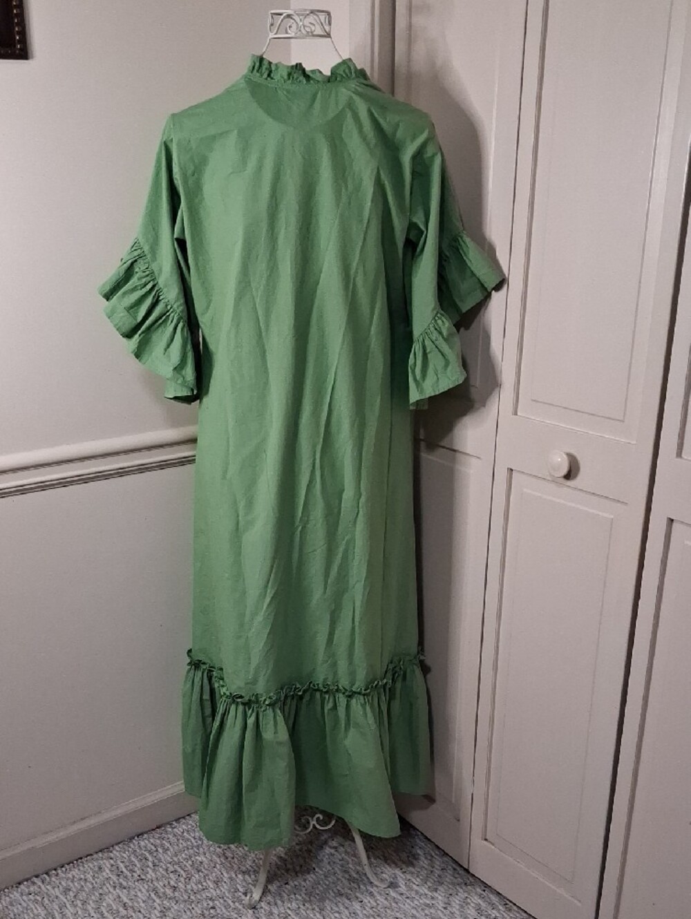 Green Ruffle Sleeve Maxi Dress - Picture 2 of 10